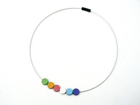 Collier C83